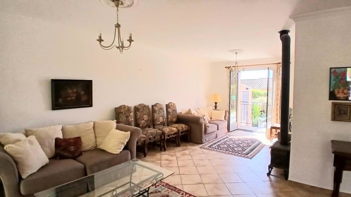 Image No.10-4 Bed Property for sale