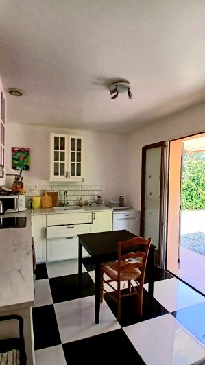 Image No.20-4 Bed Property for sale