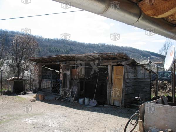 Image No.16-2 Bed Property for sale