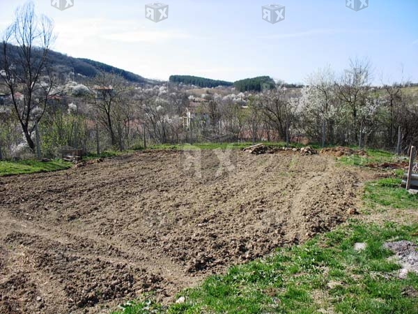 Image No.18-2 Bed Property for sale