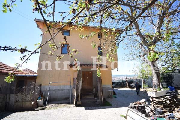 Image No.2-3 Bed House for sale