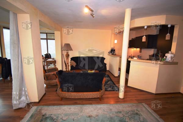 Image No.12-3 Bed House for sale