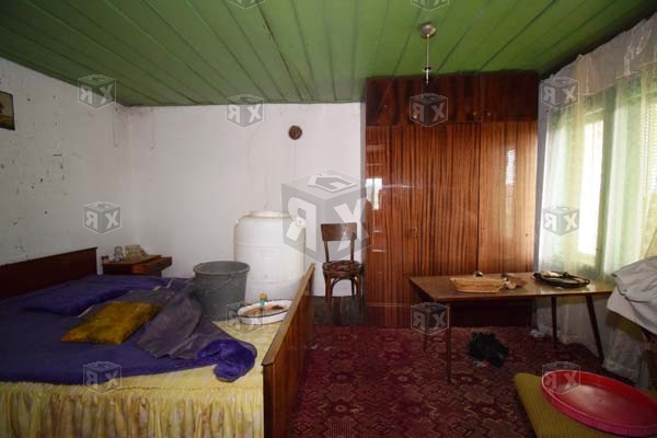 Image No.12-4 Bed House for sale