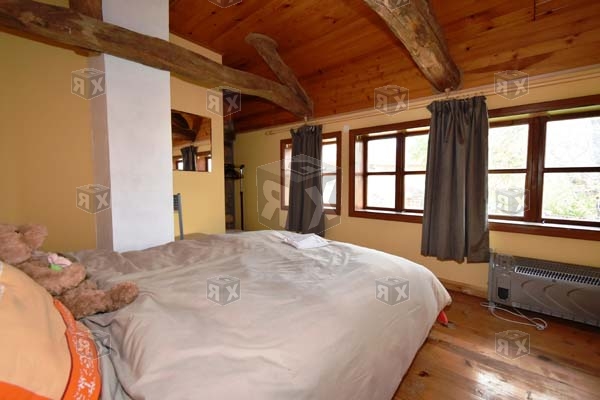 Image No.10-4 Bed House for sale