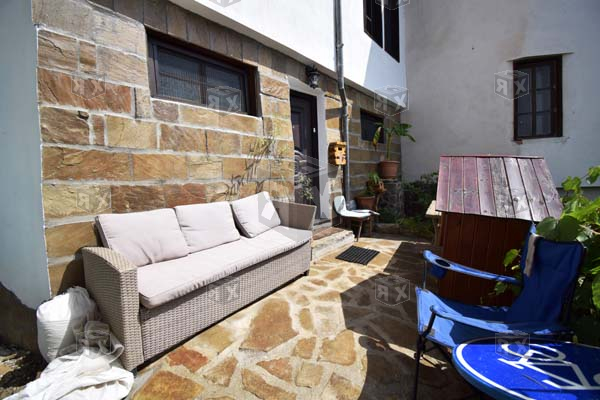 Image No.27-2 Bed House for sale