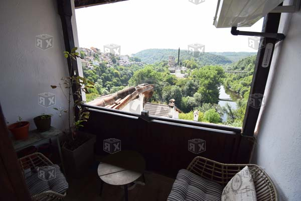 Image No.9-2 Bed House for sale