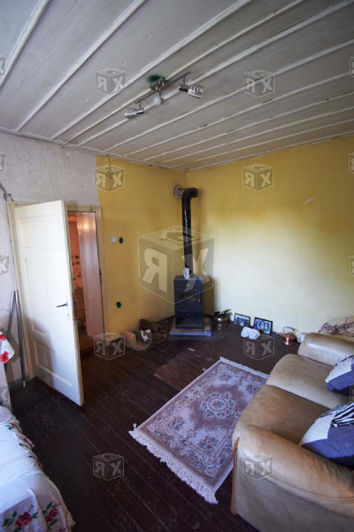 Image No.12-2 Bed House for sale