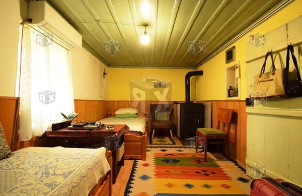 Image No.6-3 Bed House for sale