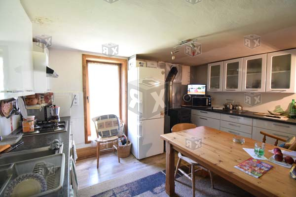 Image No.11-3 Bed House for sale