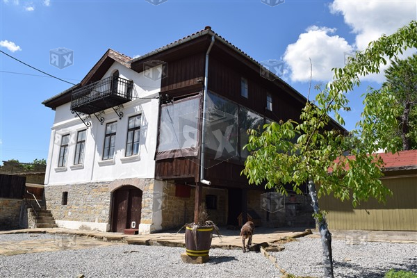 Image No.15-5 Bed House for sale