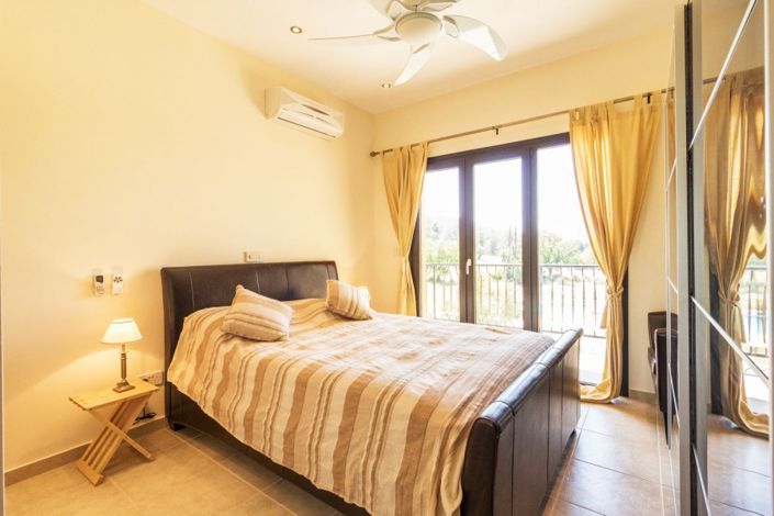 Image No.19-5 Bed Villa for sale