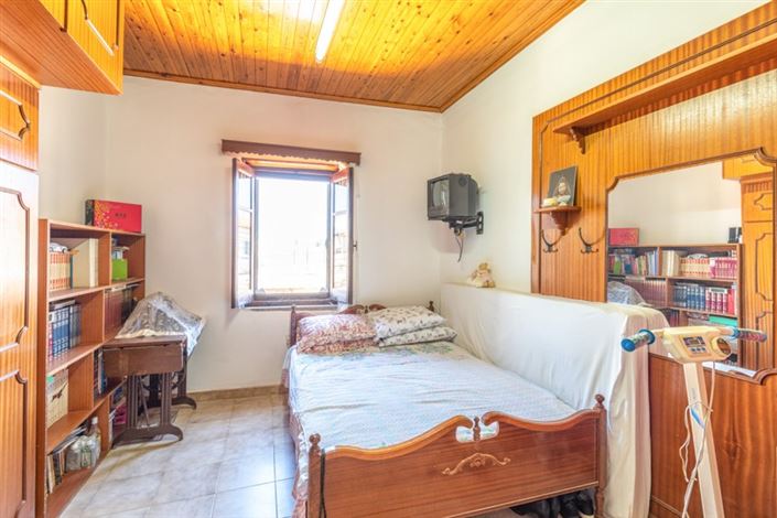 Image No.12-3 Bed Apartment for sale