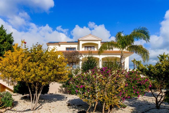 Image No.3-Villa de 7 chambres à vendre à Empa