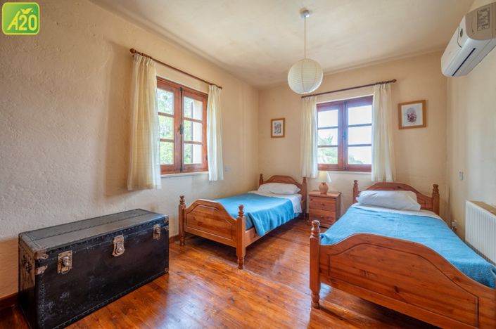 Image No.19-4 Bed Villa for sale