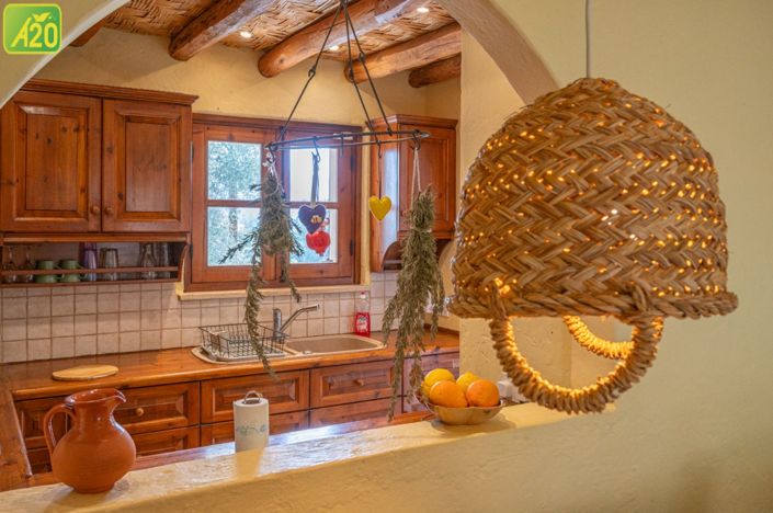 Image No.10-4 Bed Villa for sale