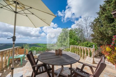 Detached Villa For Sale  in  Ineia