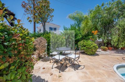 Detached Villa For Sale  in  Argaka