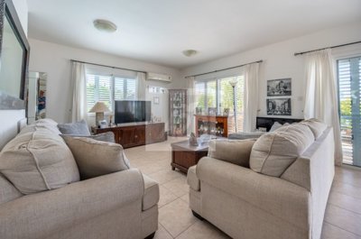 Detached Villa For Sale  in  Argaka