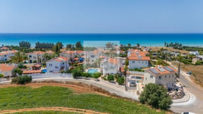 Detached Villa For Sale  in  Argaka