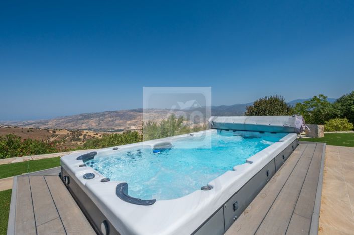 Image No.27-2 Bed Bungalow for sale