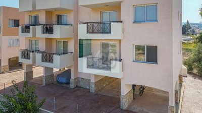 Apartment For Sale  in  Polis