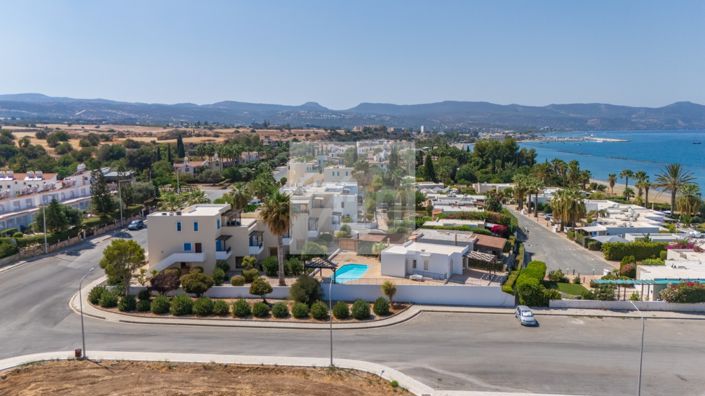 Image No.24-2 Bed Apartment for sale