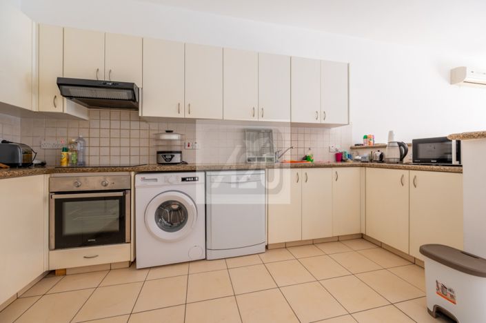 Image No.11-3 Bed Townhouse for sale