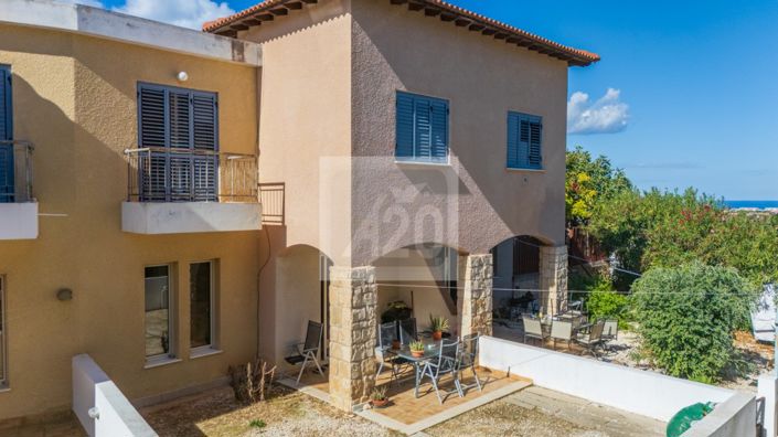 Image No.16-3 Bed Townhouse for sale