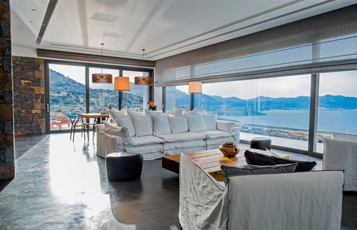 Image No.4-6 Bed Villa for sale