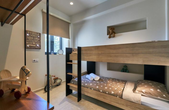 Image No.13-Villa de 6 chambres à vendre à Agia Pelagia