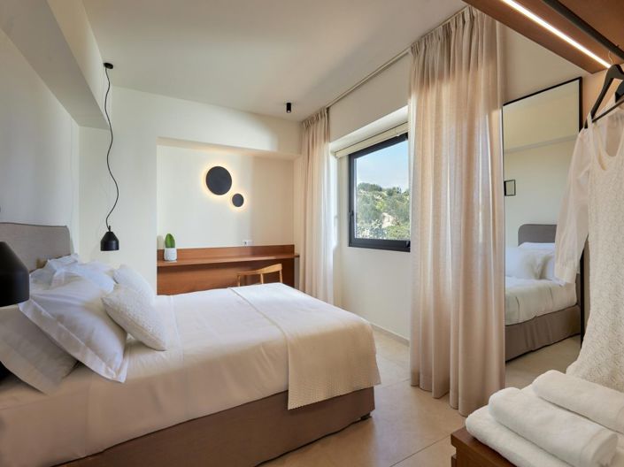 Image No.20-Villa de 6 chambres à vendre à Agia Pelagia