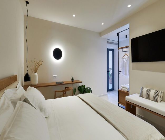 Image No.21-Villa de 6 chambres à vendre à Agia Pelagia