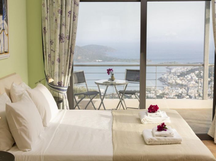 Image No.10-5 Bed Villa for sale