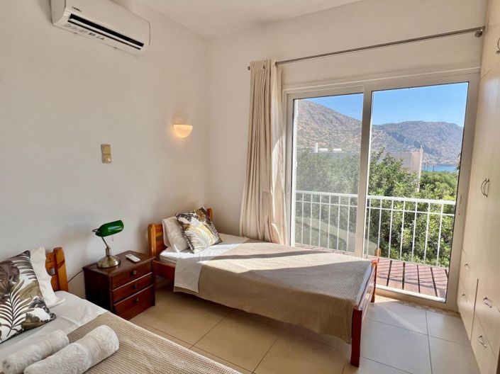 Image No.12-2 Bed Villa for sale