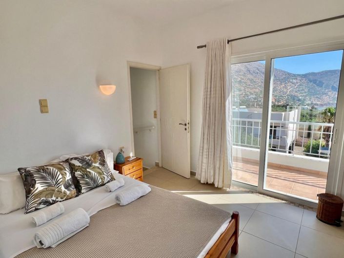 Image No.20-2 Bed Villa for sale