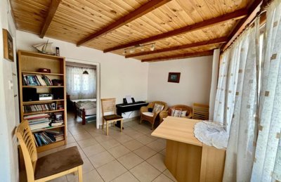 scaled-img2524-1024x666