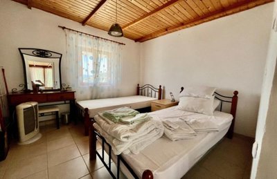 scaled-img2529-1024x666