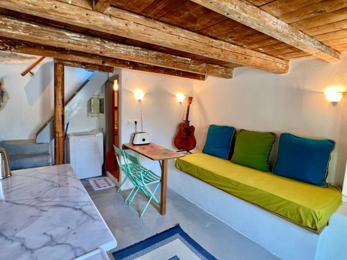 Image No.6-1 Bed House for sale