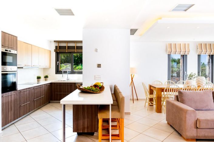 Image No.6-Villa de 6 chambres à vendre à Agios Nikolaos