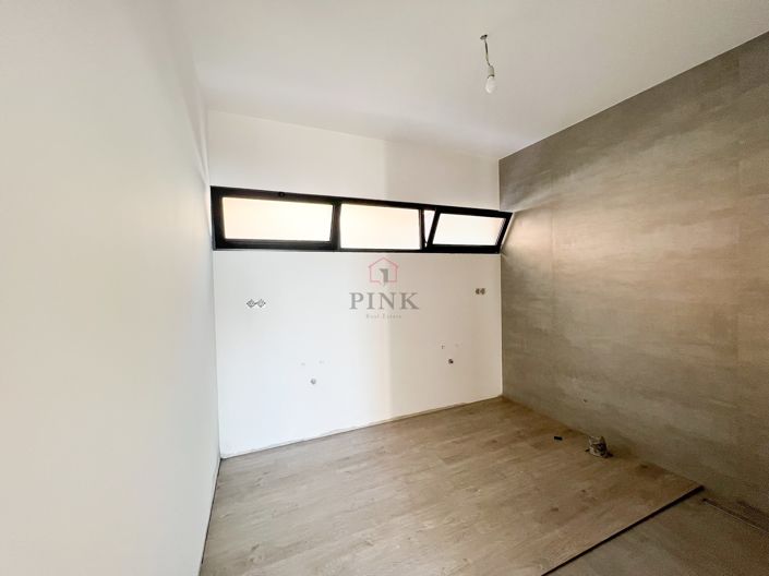 Image No.14-3 Bed Villa for sale