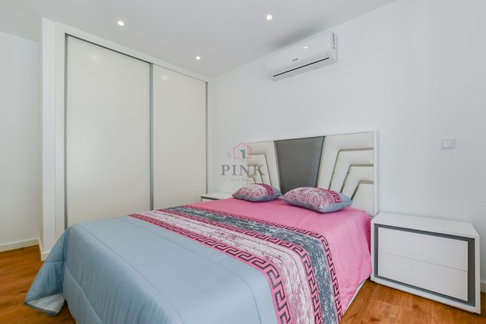 Image No.18-3 Bed Villa for sale