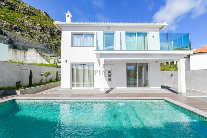 Image No.41-4 Bed Villa for sale