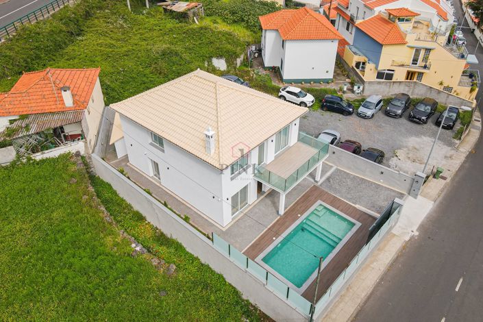 Image No.46-4 Bed Villa for sale