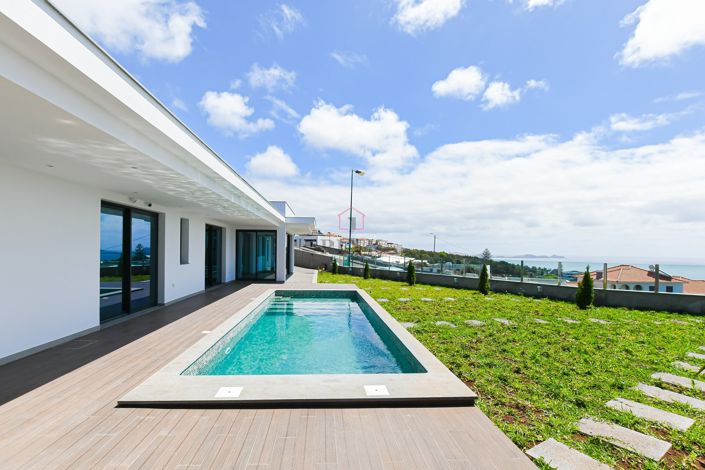 Image No.3-3 Bed Villa for sale