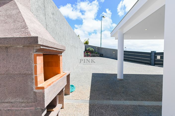 Image No.33-3 Bed Villa for sale