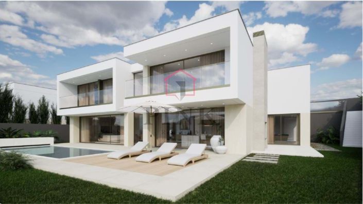 Image No.10-3 Bed Villa for sale