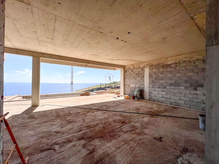 Image No.36-3 Bed Villa for sale