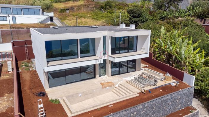 Image No.6-3 Bed Villa for sale