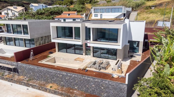 Image No.7-3 Bed Villa for sale