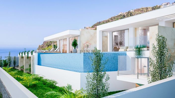 Image No.2-Villa de 4 chambres à vendre à Calheta